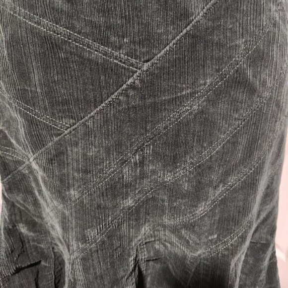 Anthropologie Fei Corduroy Flare Ruffle Skirt Sz 8 in Green - Picture 5 of 8